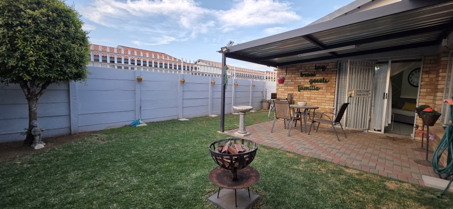 3 Bedroom Property for Sale in Flamingo Park Free State